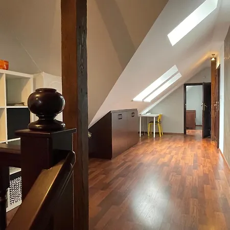 아파트 Home3city 3 Maja